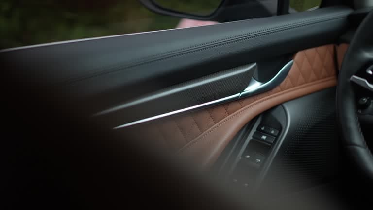 Why Elite Cars Define Luxury and Performance Understand what makes elite cars the epitome of luxury and performance